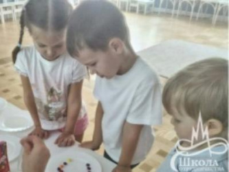 В детском саду «Школы Сотрудничества» прошла неделя экспериментов «Мир науки»